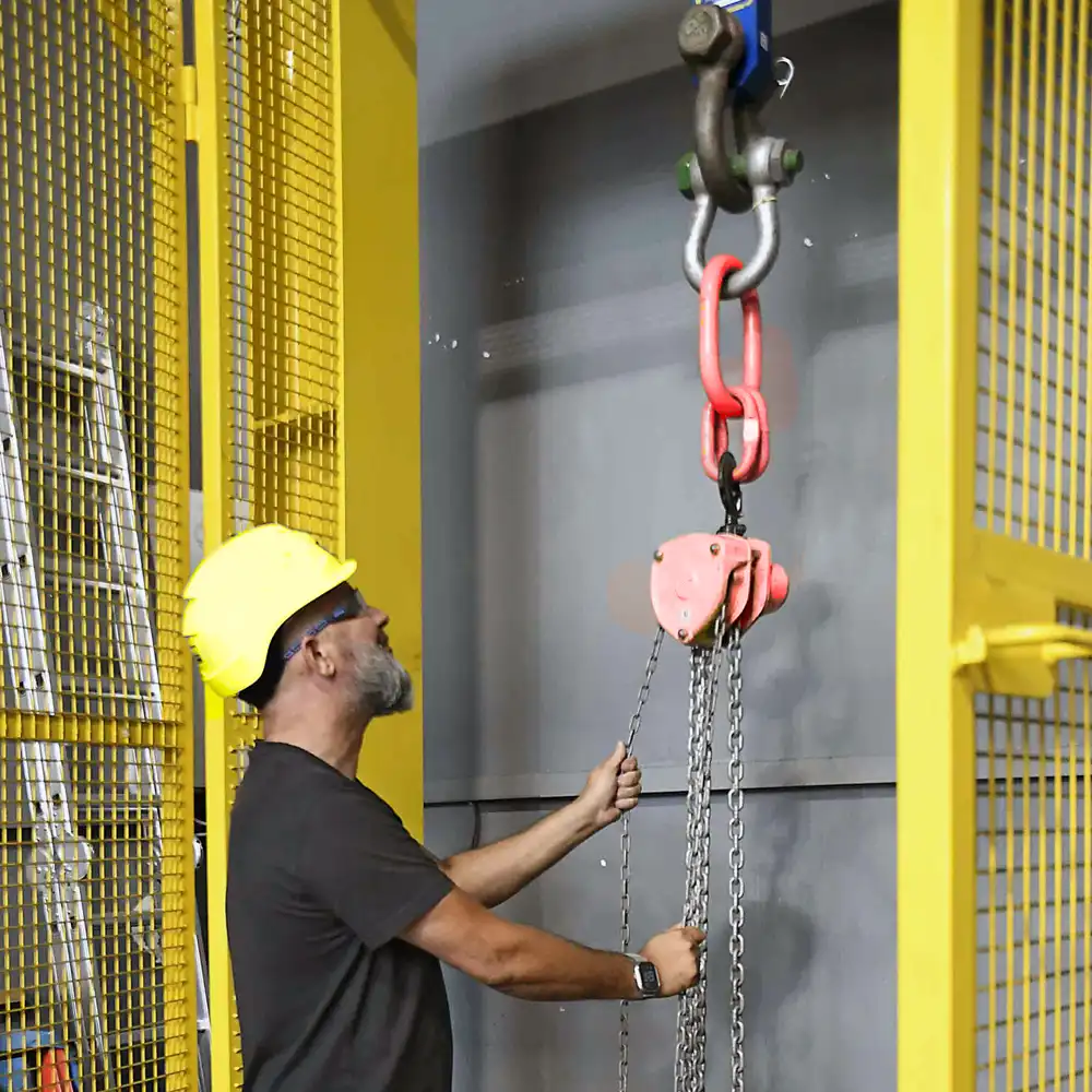 Belastungsprobe am Zugprüfstand