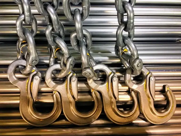 Ketten mit Kerben und starkem Abrieb sind zu entsorgen.